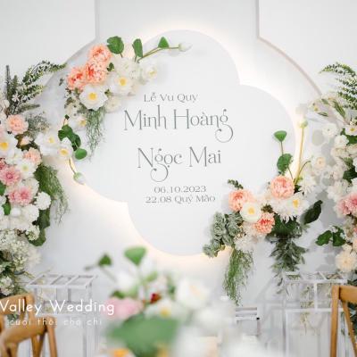 Trang trí gia tiên - Gói Cát Tường nhà Valley Wedding có những gì??